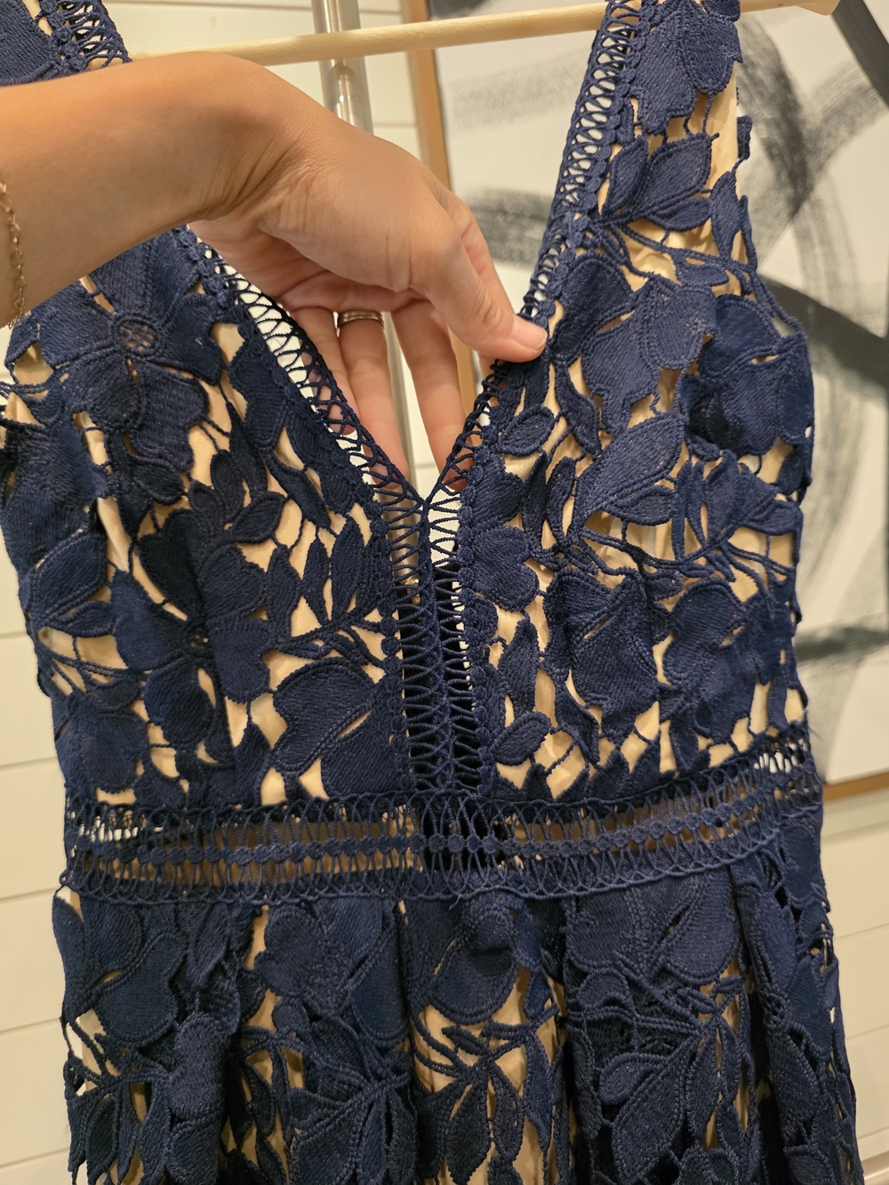 Navy Floral Lace V-Neck Midi Dress - Picture 4 of 8